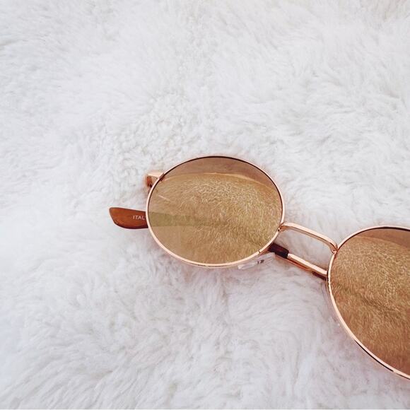 Henry Rose Gold Round Lens Sunglasses - Picture 3 of 10